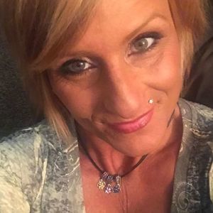 Meet your Posher, Kelli